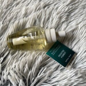 Frosted Forest Wallflower